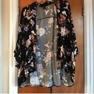 Forever 22 floral kimono